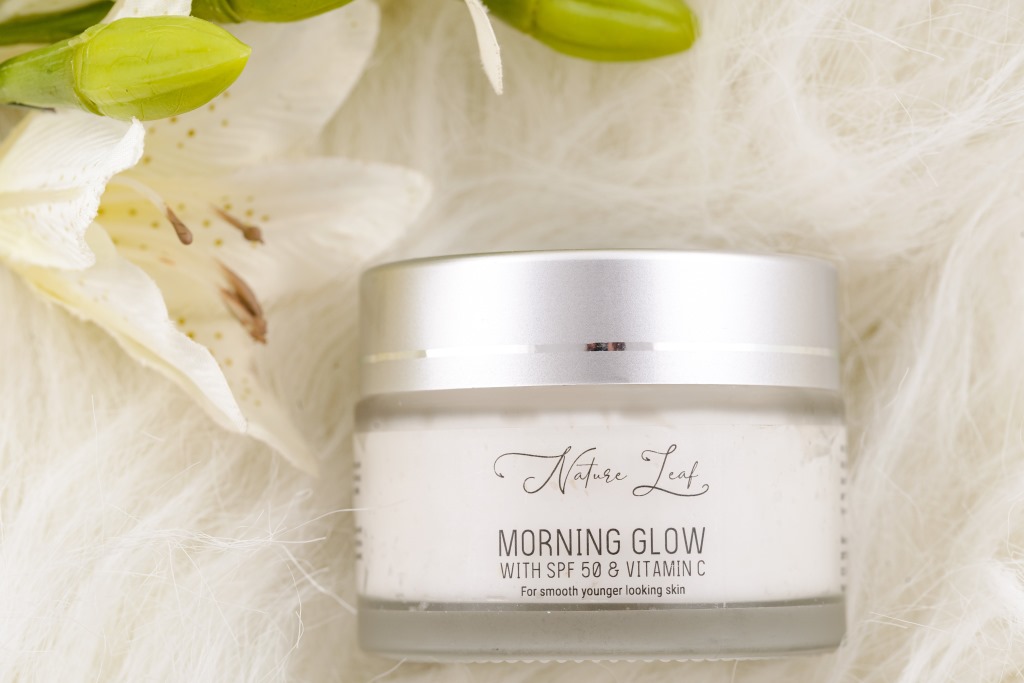 Nature Leaf Morning Glow with Spf 30 and Vitamin C Cream